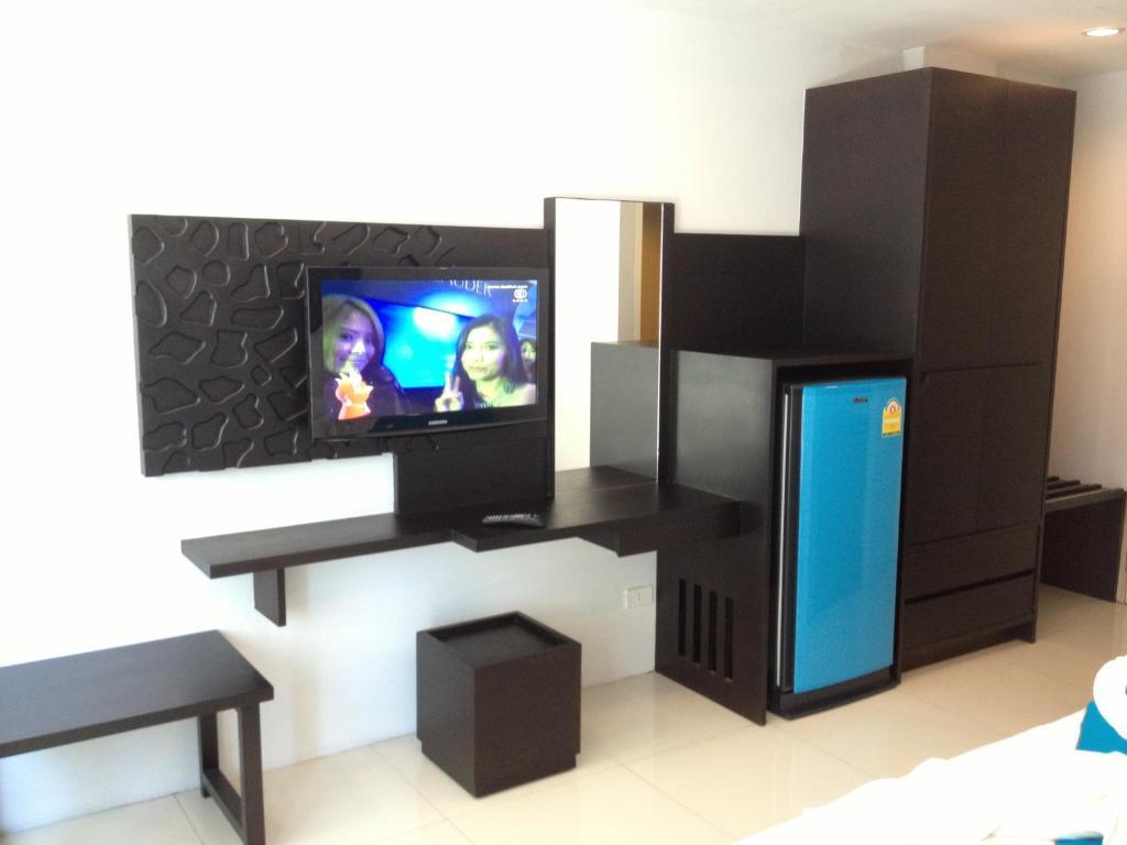 The Silk Hill Hotel Patong Luaran gambar