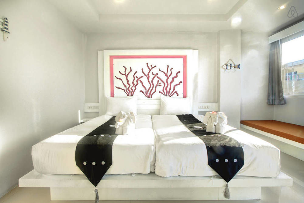 The Silk Hill Hotel Patong Luaran gambar