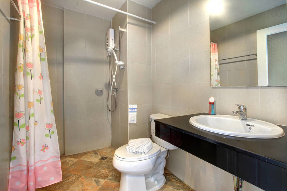 The Silk Hill Hotel Patong Luaran gambar